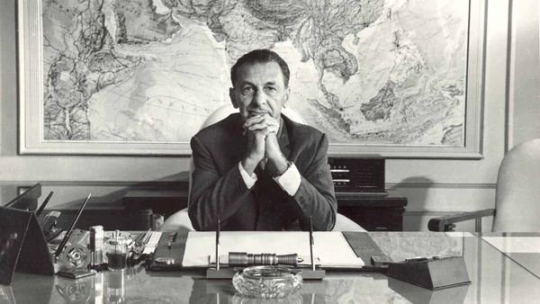 Who is JRD Tata and what is his legacy?